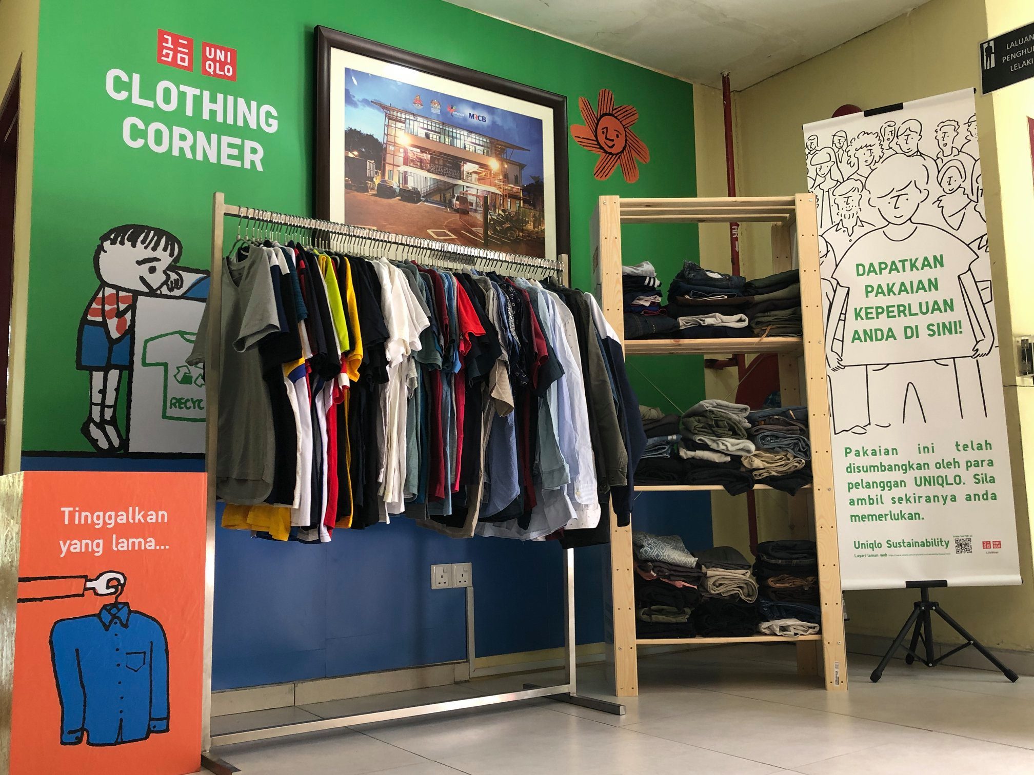 Uniqlo Launches First Clothing Corner Providing PreLoved Clothes To The Homeless In KL KL Foodie