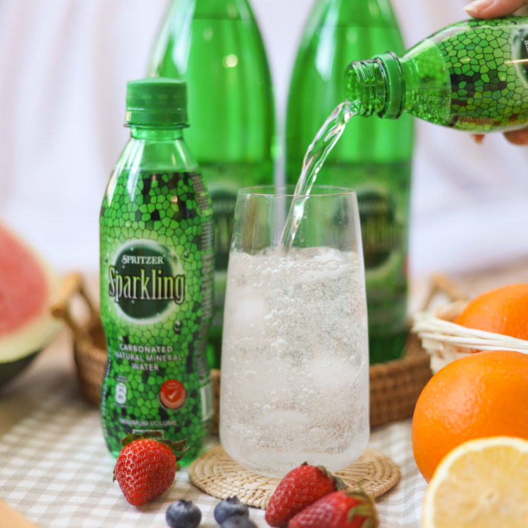 Here's How To Make Refreshing Drinks Using Spritzer Sparkling Water & Spritzer So Tinge! KL Foodie