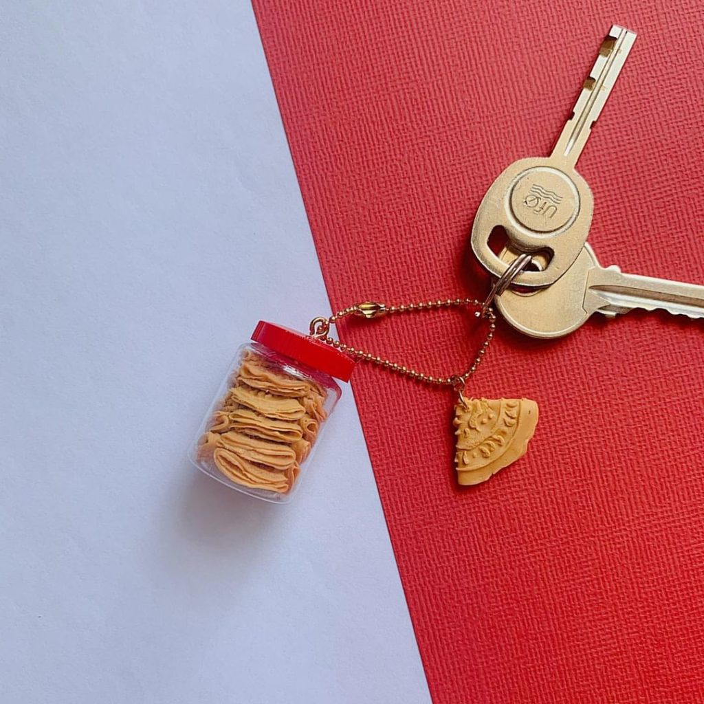 This Malaysian Turns Kuih Kapit And Childhood Biscuits Into Miniature