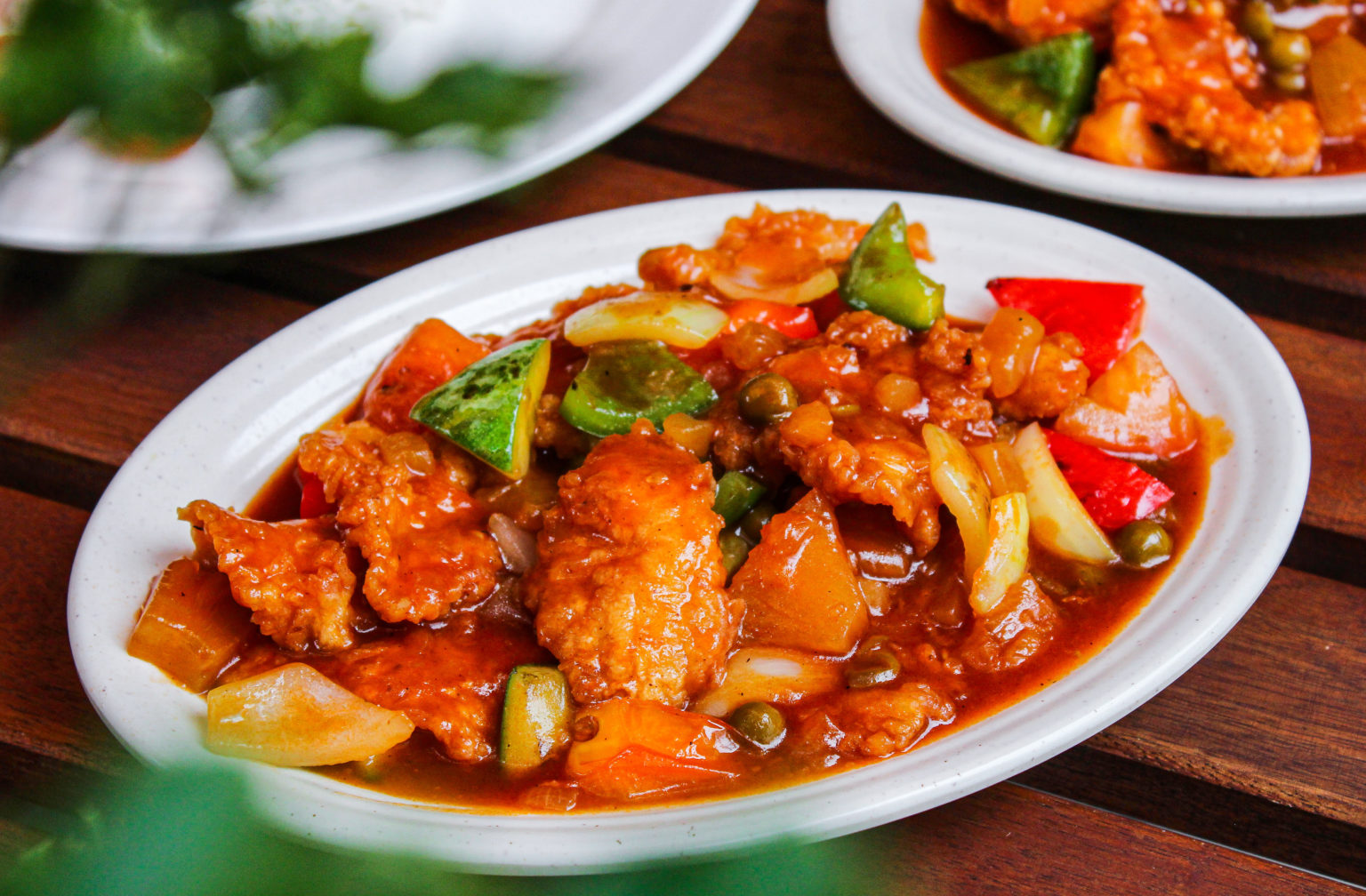 Shiok Kopitiam's Hot Dish Is Back On The Menu Along With NEW Mee Kolo