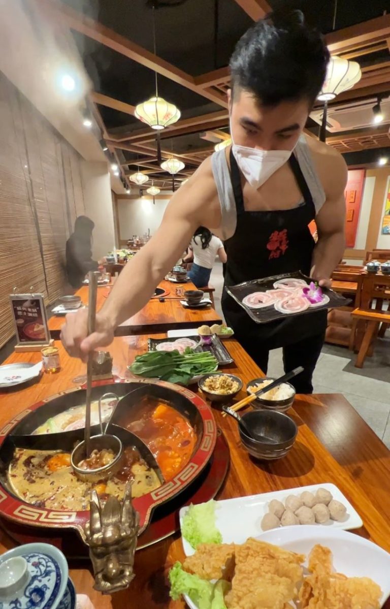 This Hotpot Place In Damansara Uptown, PJ Is The First In Malaysia To