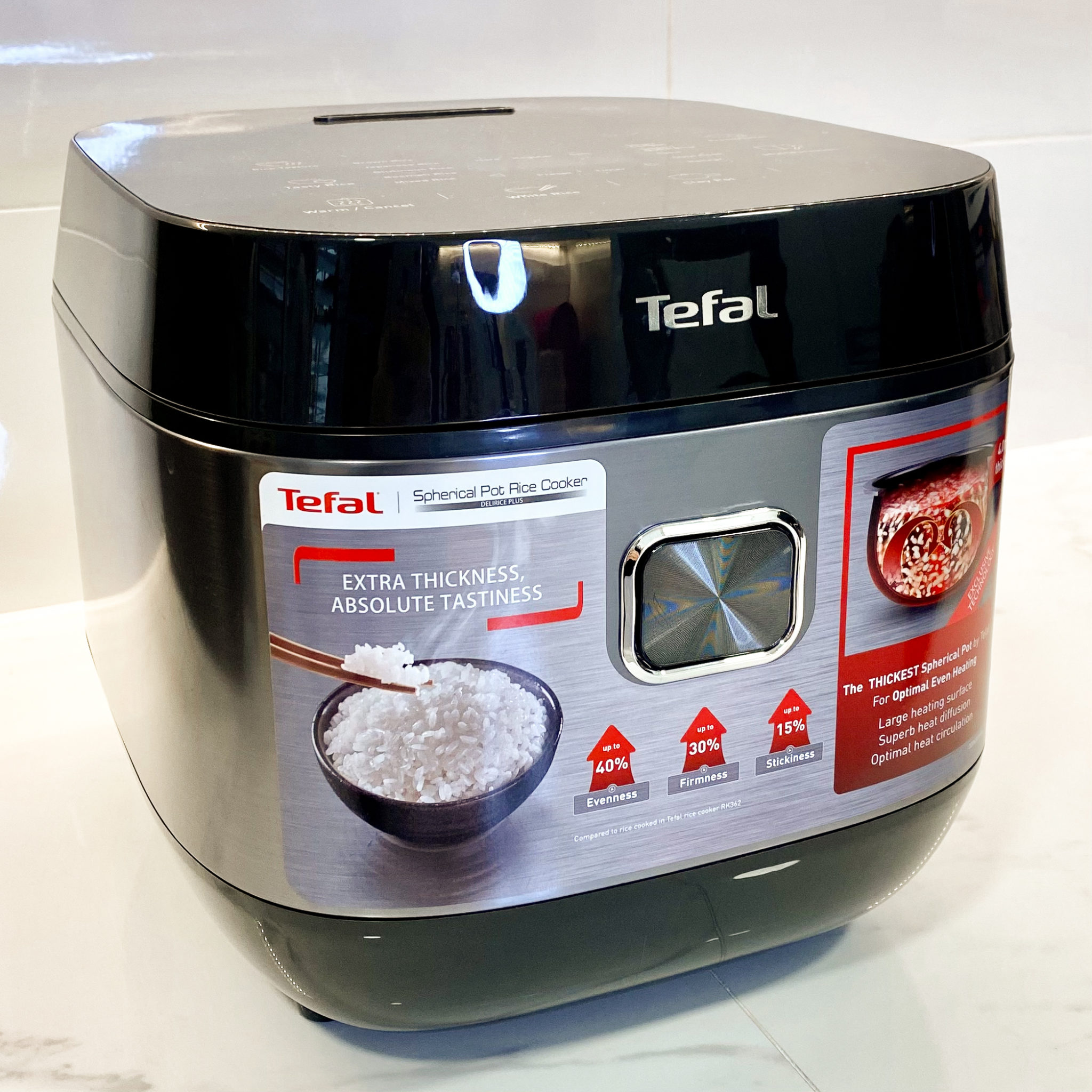 Here’s How You Can Make Famous KFC Chicken Rice With A Rice Cooker