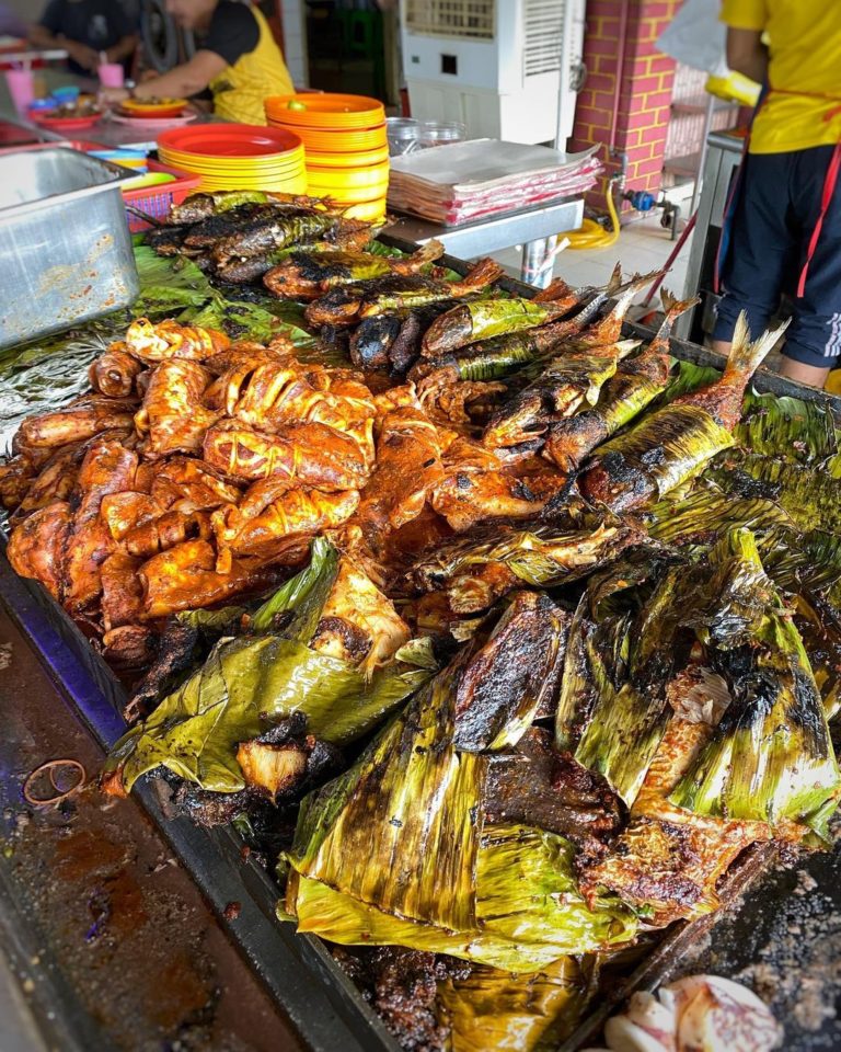 12 Best Ikan Bakar Spots In KL & PJ For Perfectly Grilled Fish & Seafood (2023 Guide) KL Foodie
