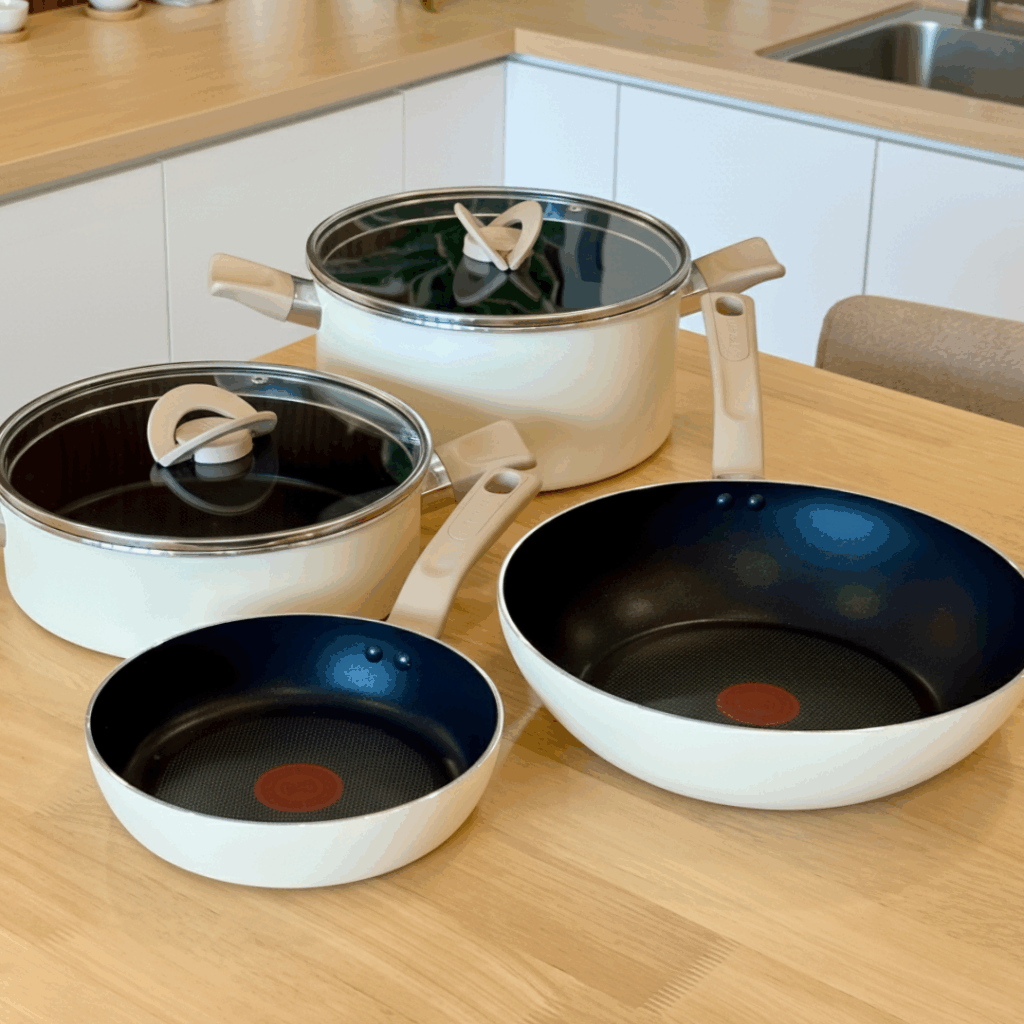 Tefal’s Daisy And Blossom Cookware